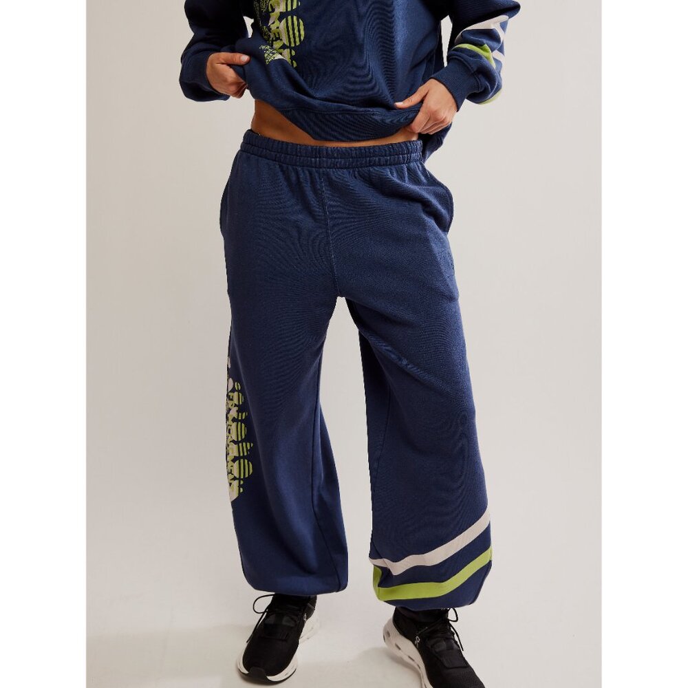 Relaxed Navy Wide-Leg Women's Track Pants